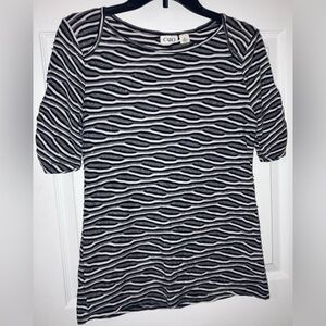 Cato Monochrome Wave Pattern Top